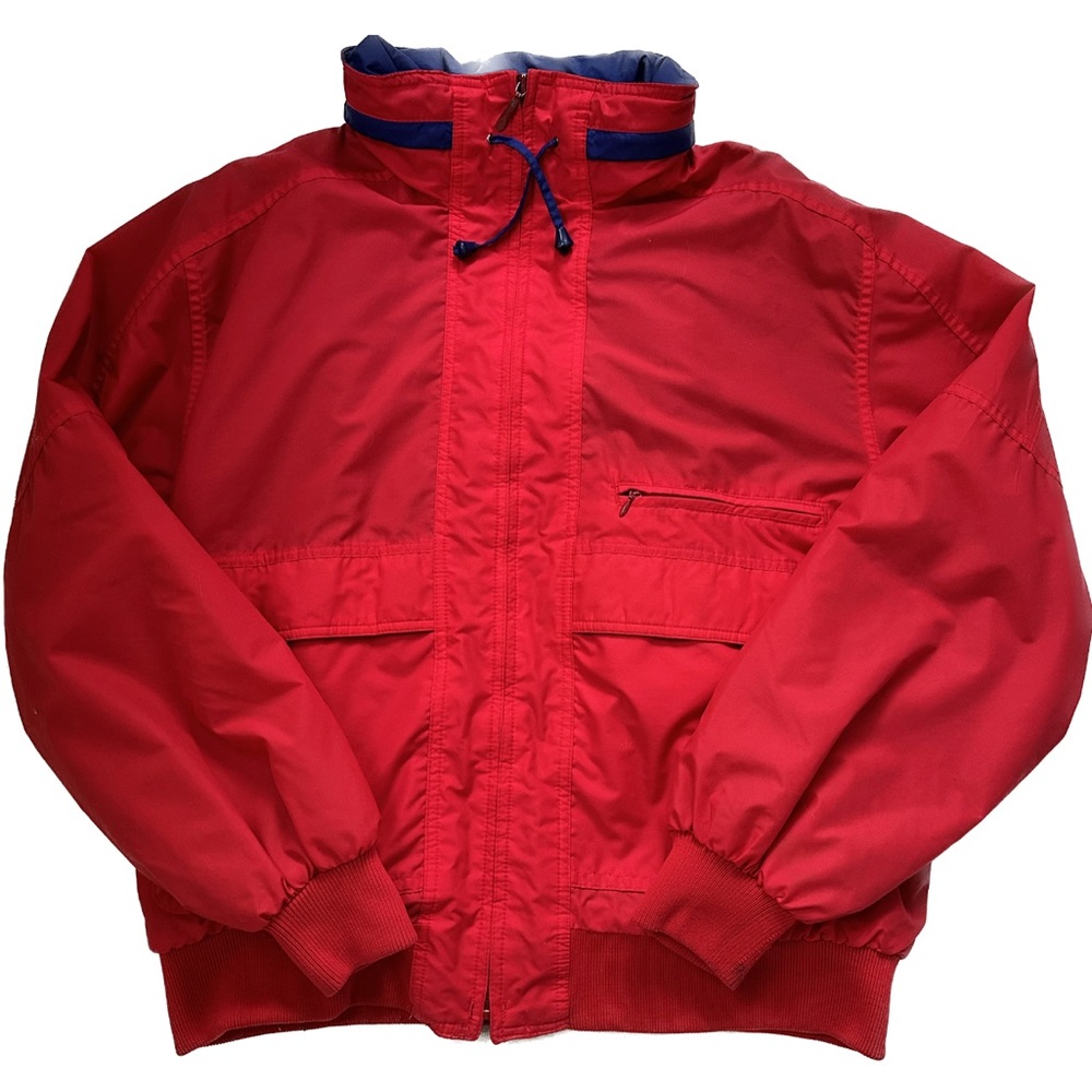 Pacific Trail Red with Collapsable Hoodie (Size Medium)